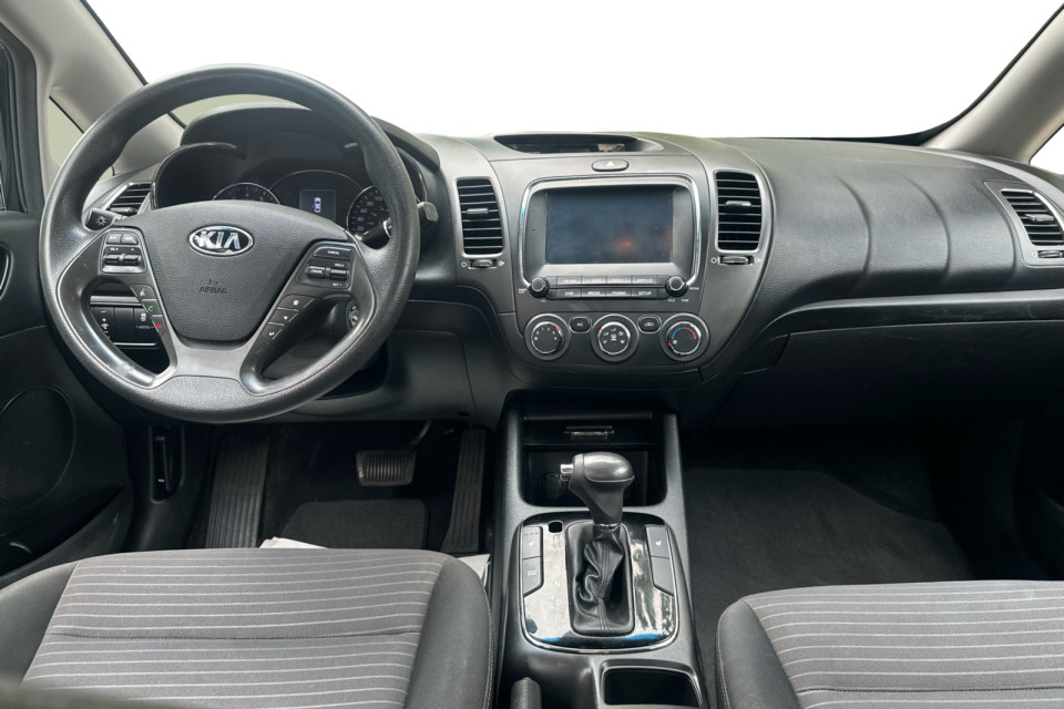 2018 Kia Forte - Image 7