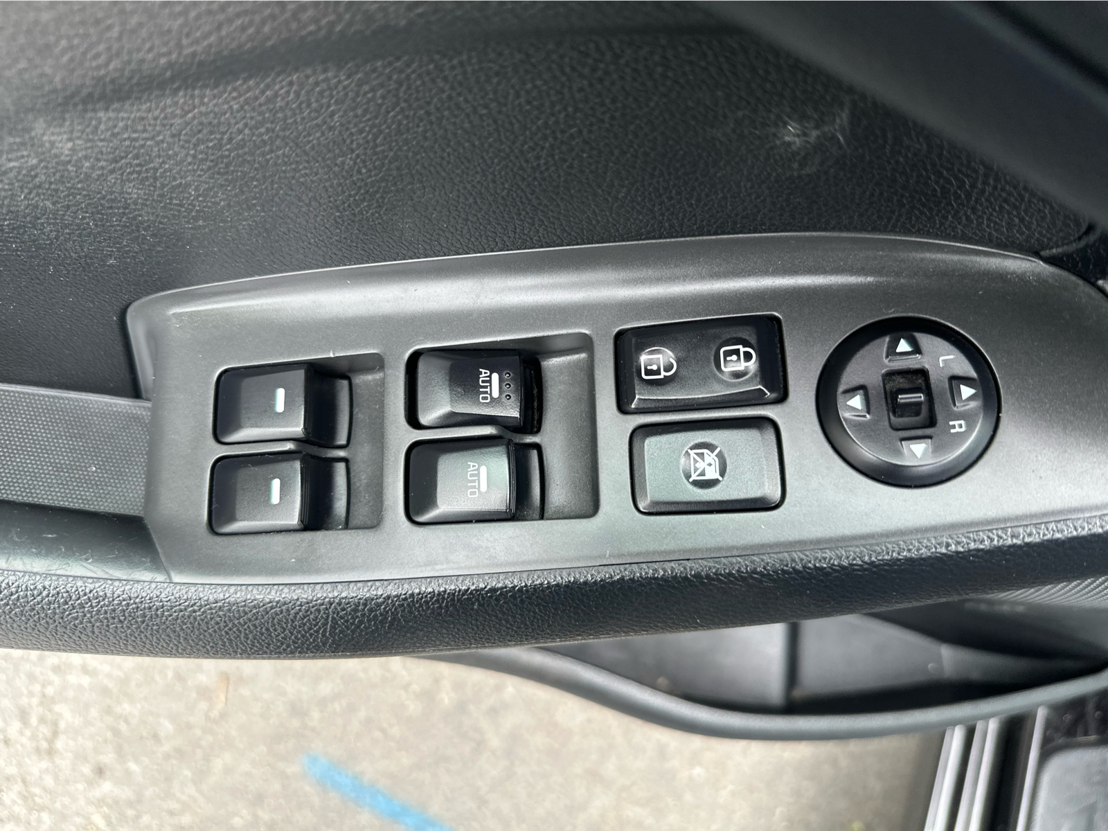 2018 Kia Forte - Image 20