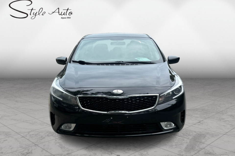 2018 Kia Forte - Image 22
