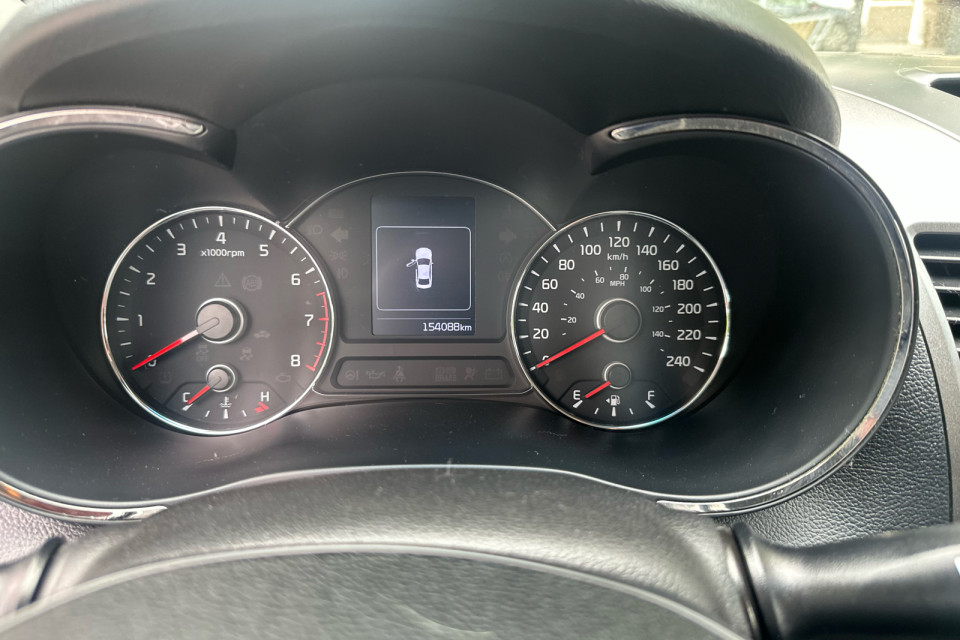 2018 Kia Forte - Image 29