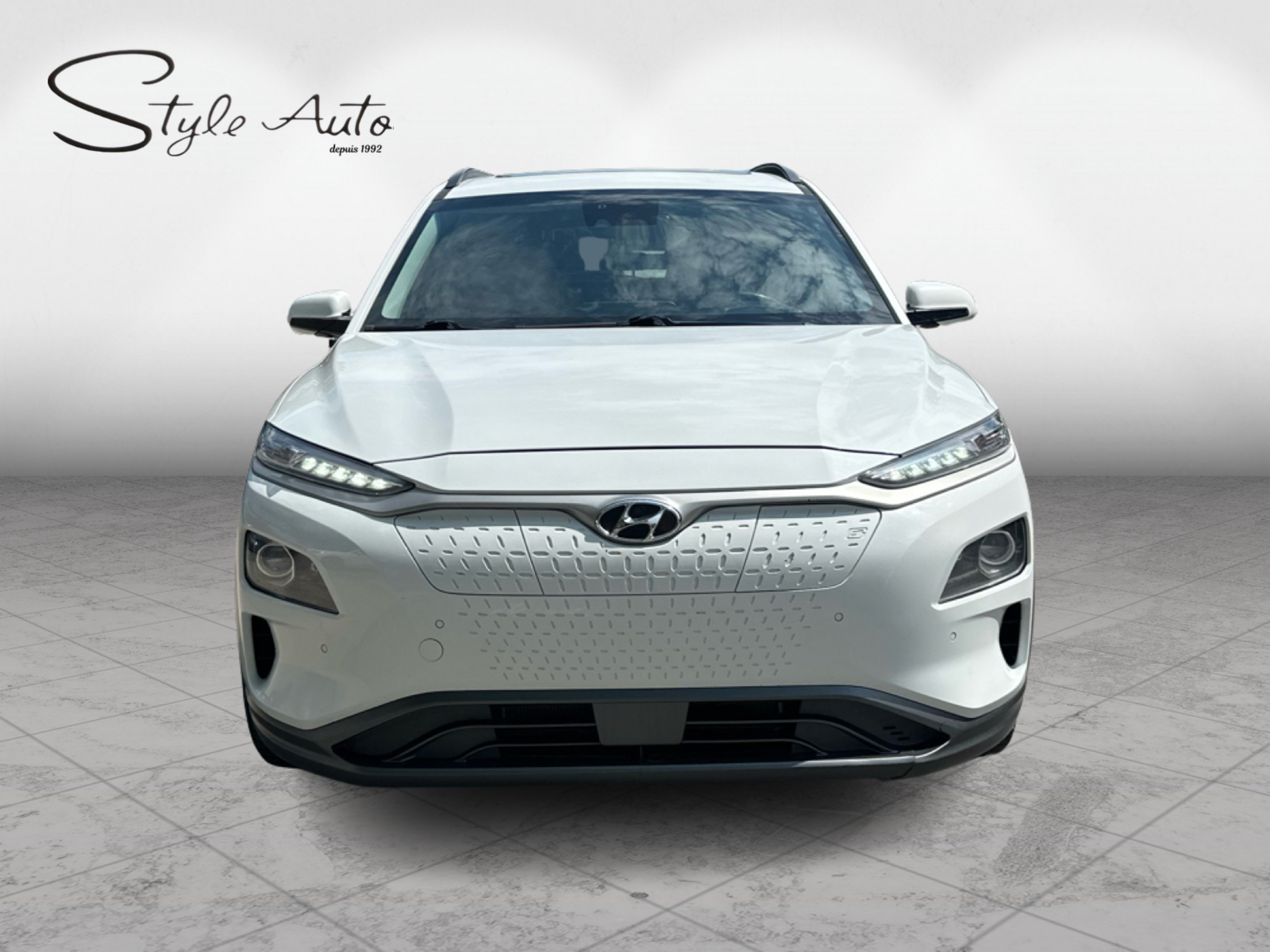 2019 Hyundai Kona Electric - Image 2