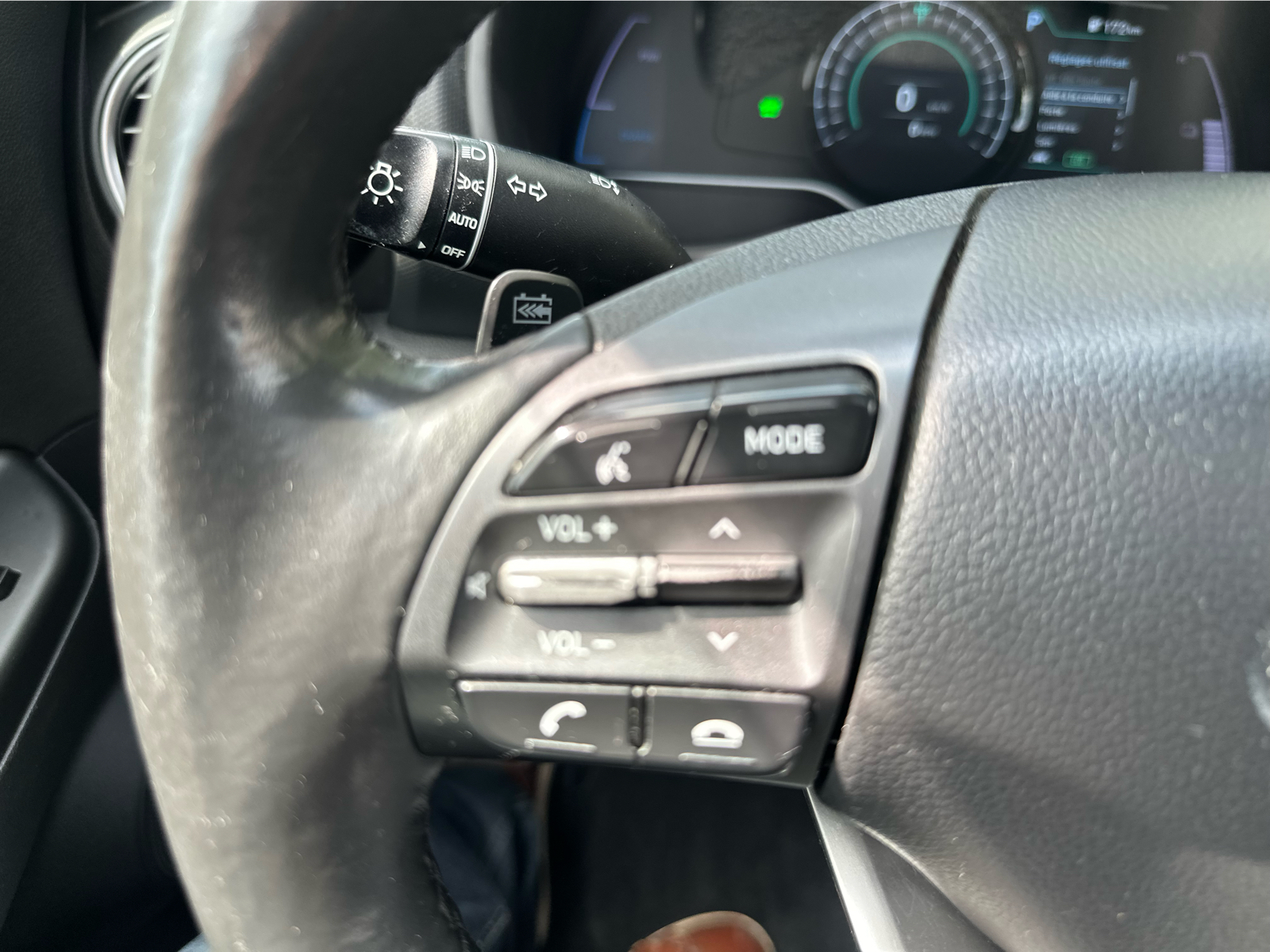 2019 Hyundai Kona Electric - Image 15