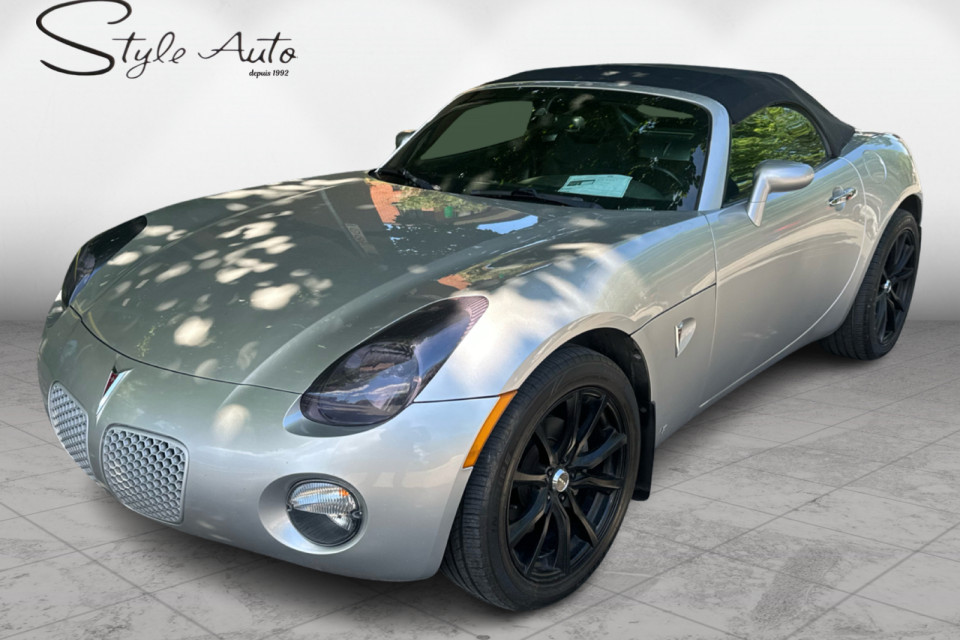 2007 Pontiac Solstice - Image 1