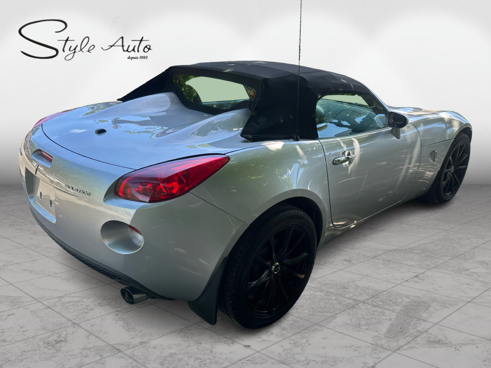 2007 Pontiac Solstice - Image 5