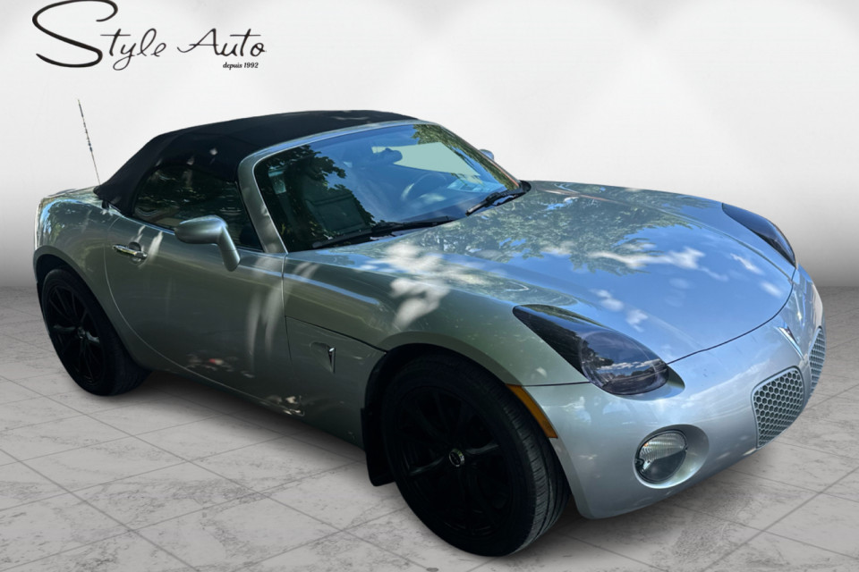 2007 Pontiac Solstice - Image 8