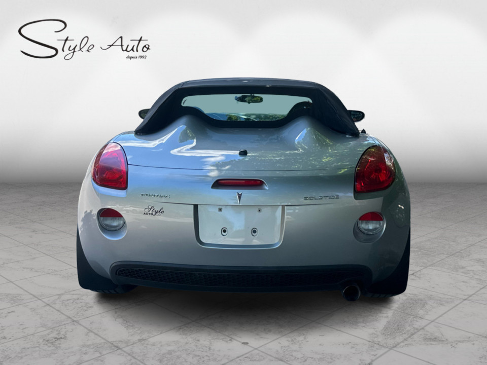 2007 Pontiac Solstice - Image 14