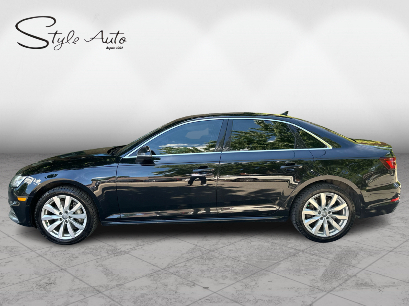 2018 Audi A4 Sedan - Image 3