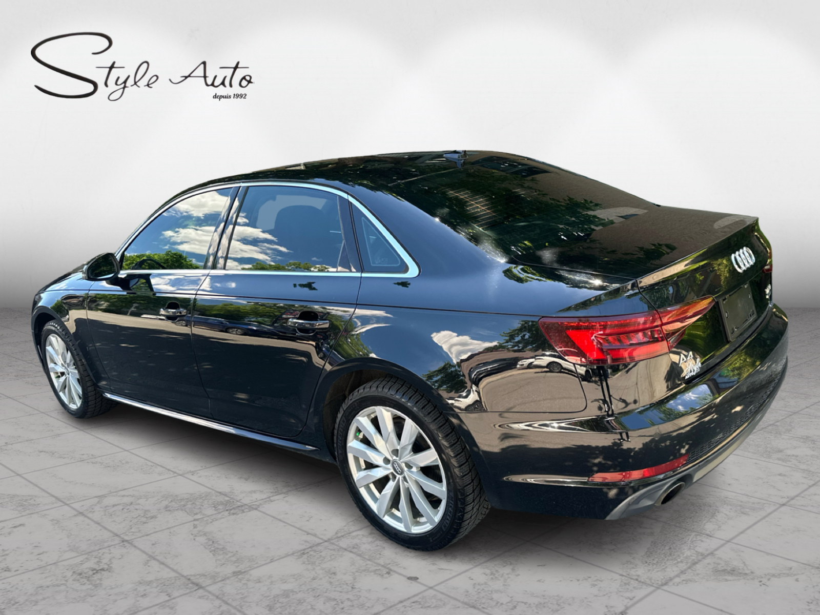 2018 Audi A4 Sedan - Image 4