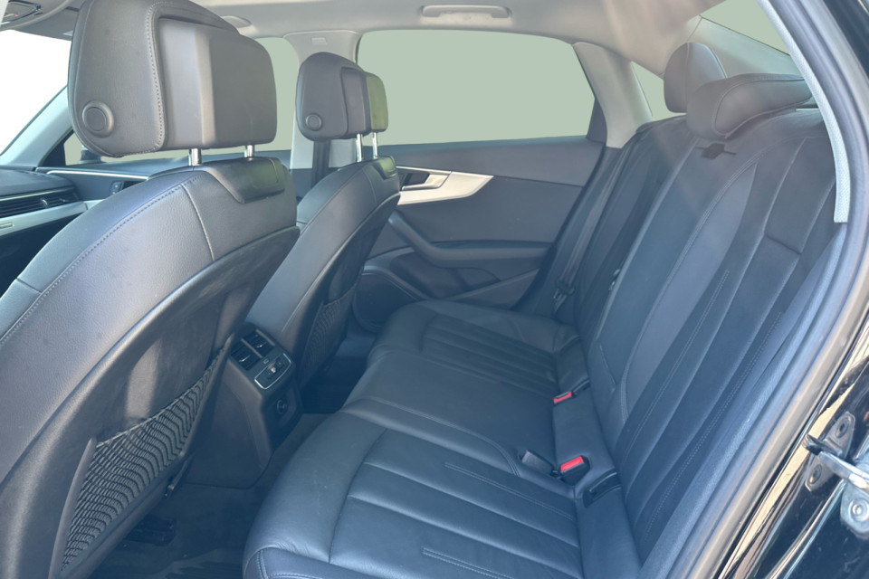 2018 Audi A4 Sedan - Image 19