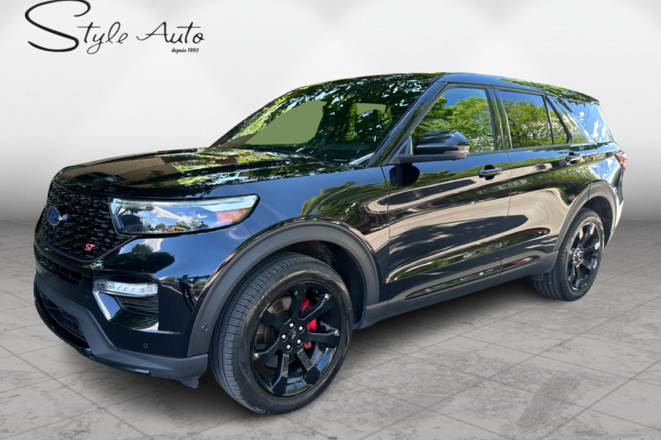 2022 Ford Explorer - Image 1