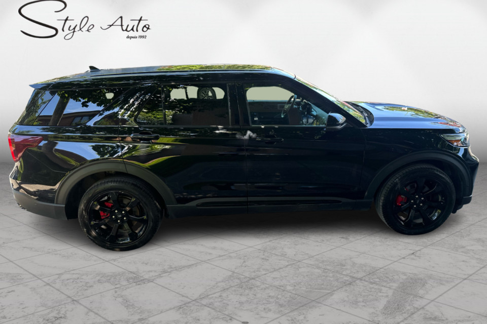 2022 Ford Explorer - Image 7