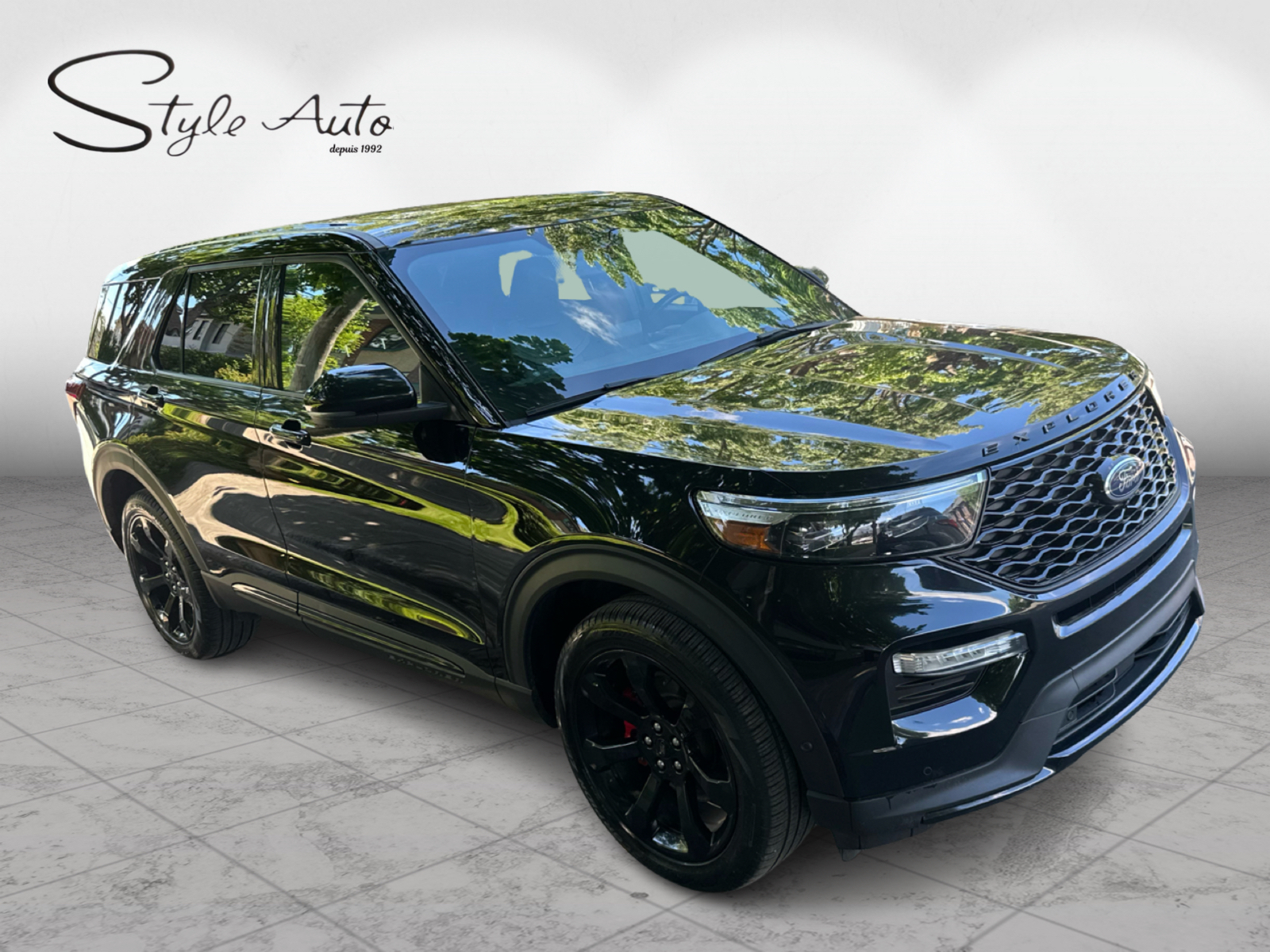 2022 Ford Explorer - Image 8