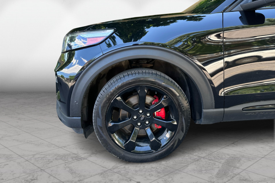 2022 Ford Explorer - Image 9