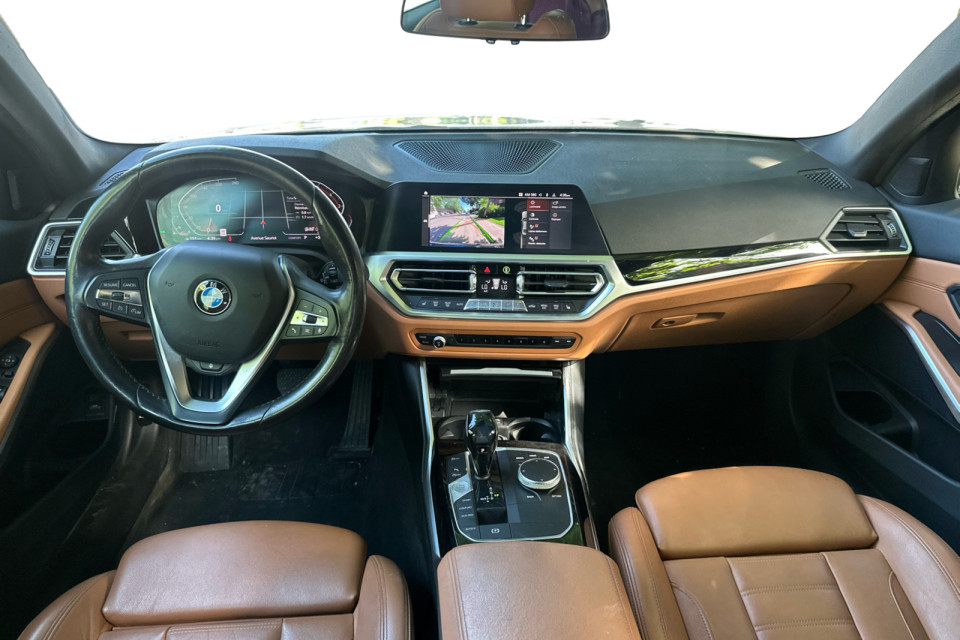 2020 BMW 3 Series - Image 10