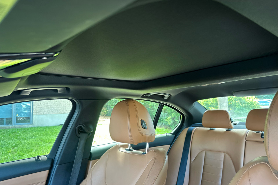 2020 BMW 3 Series - Image 18