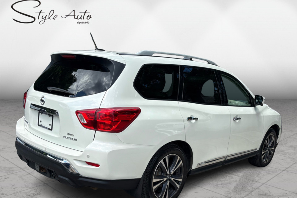 2017 Nissan Pathfinder - Image 5