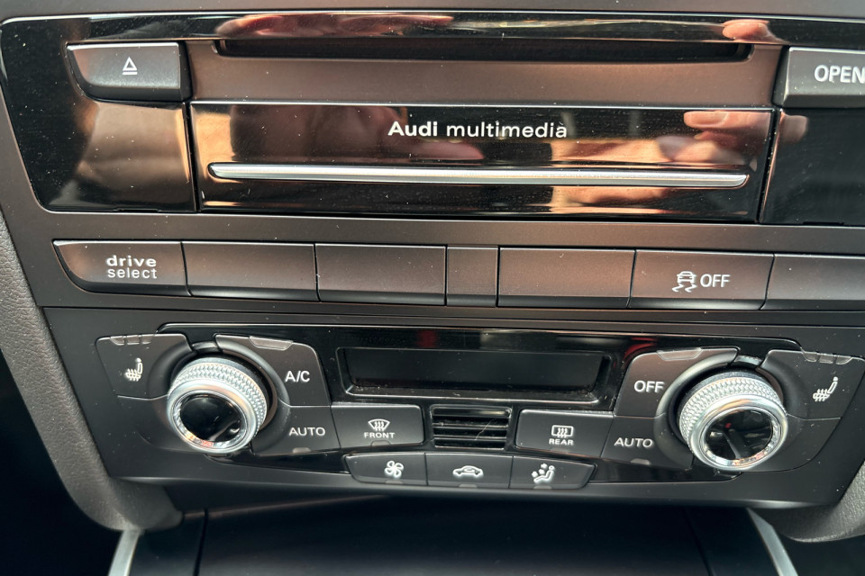2015 Audi A4 - Image 15