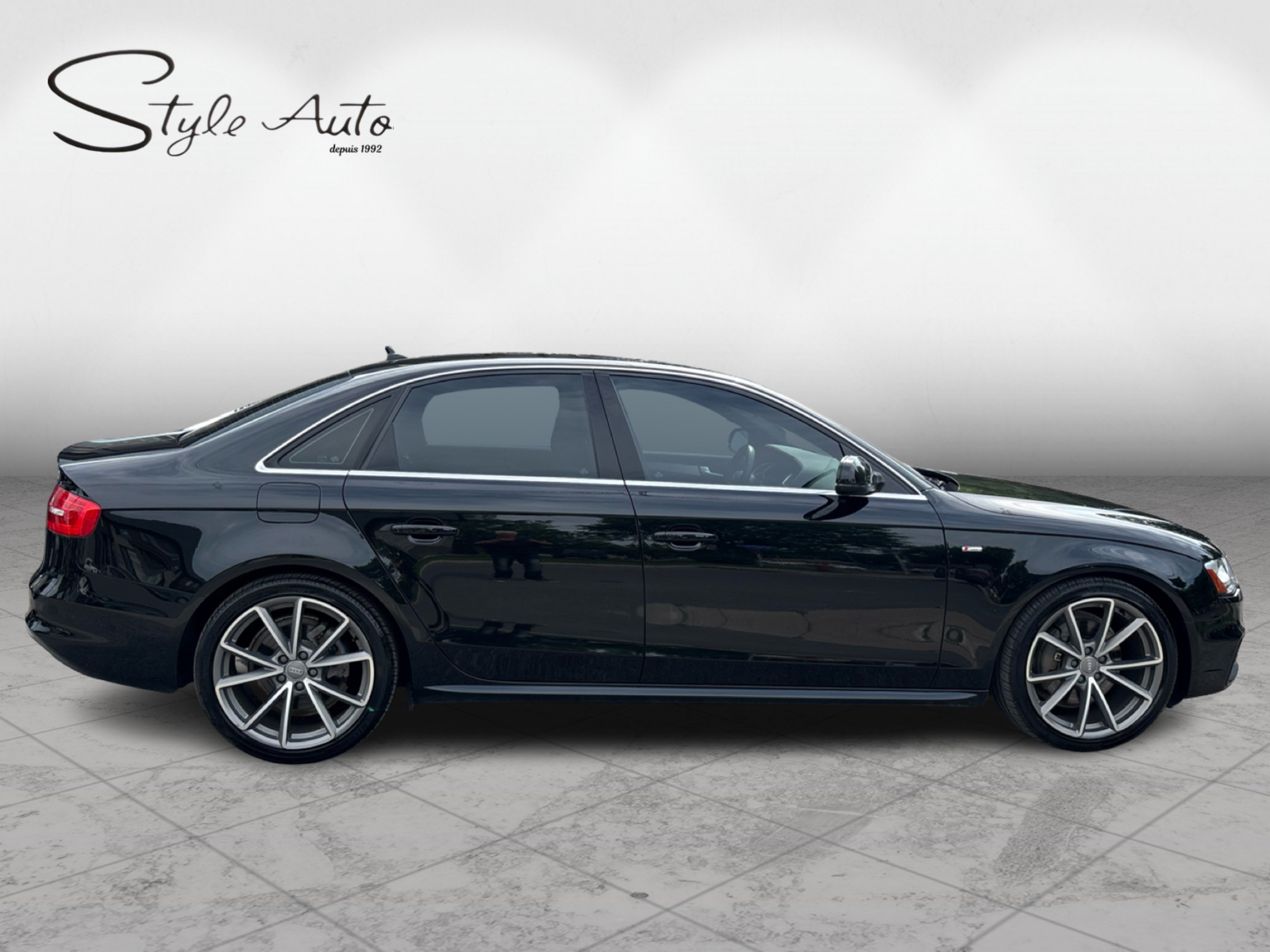 2015 Audi A4 - Image 4