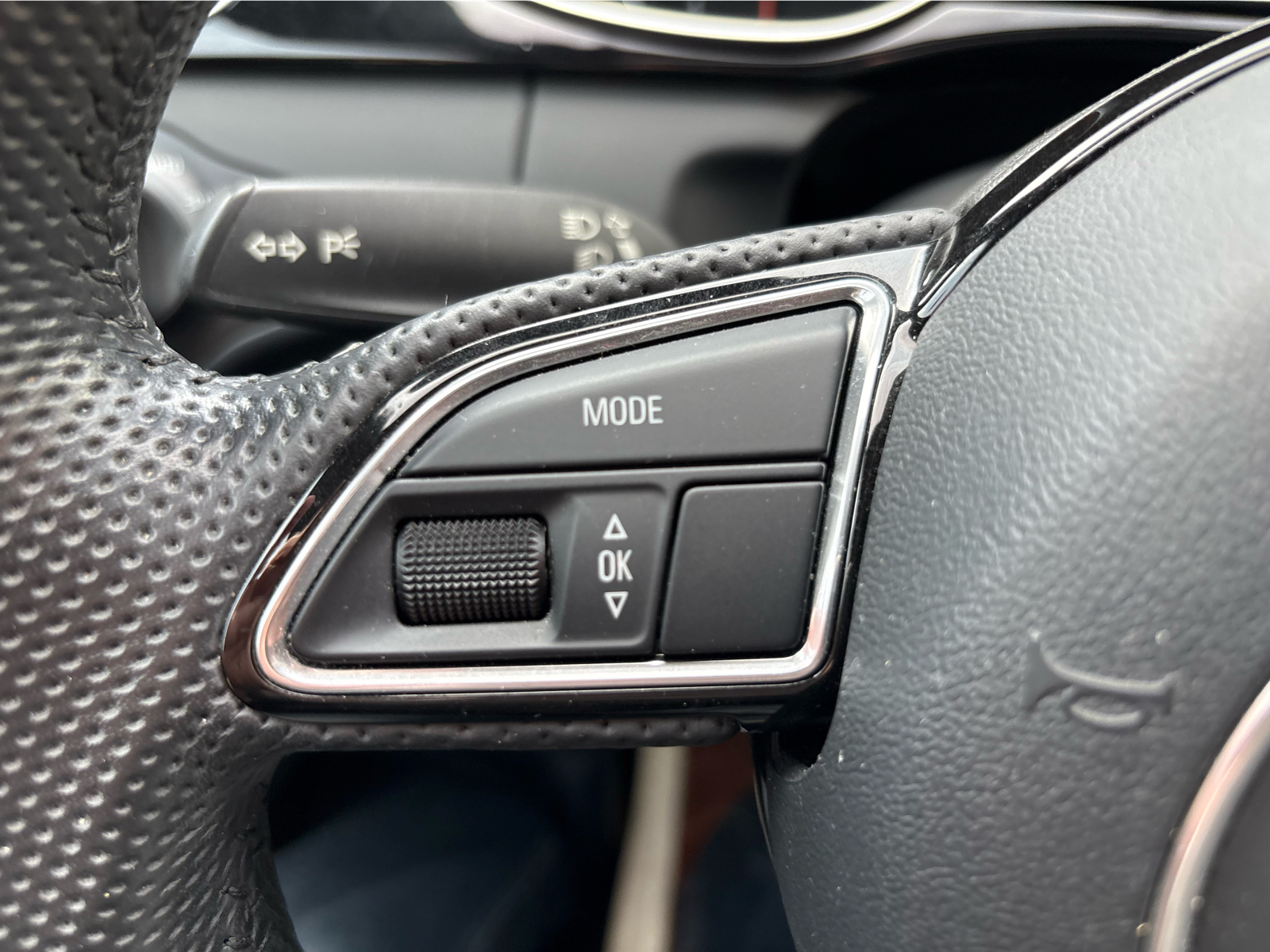 2015 Audi A4 - Image 18