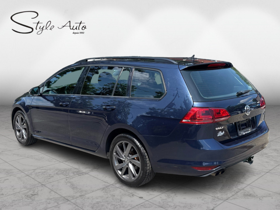 2016 Volkswagen Golf Sportwagon - Image 7