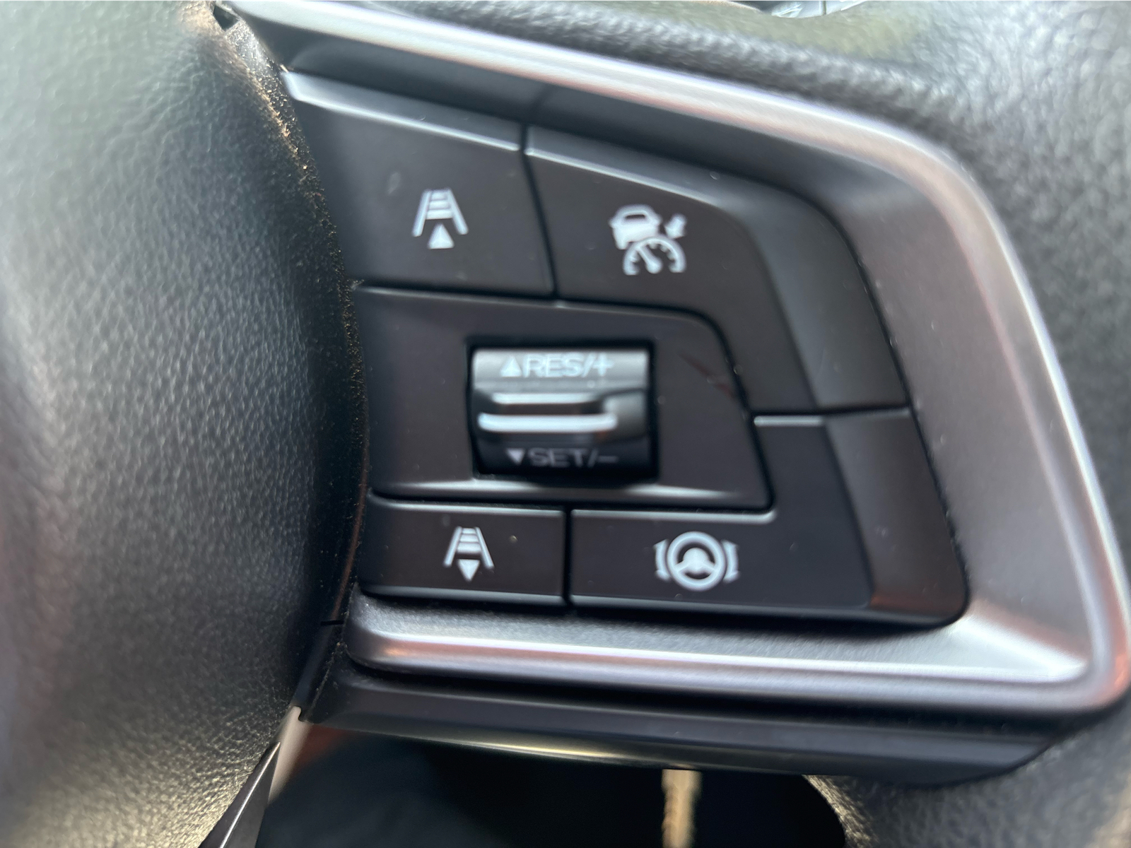 2020 Subaru Outback - Image 12