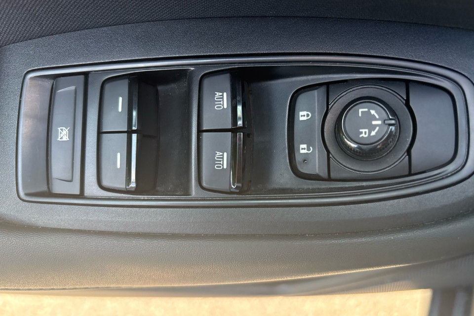 2020 Subaru Outback - Image 14