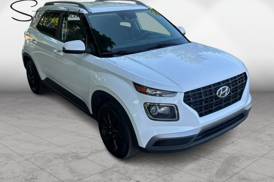 2021 Hyundai Venue - Image 9