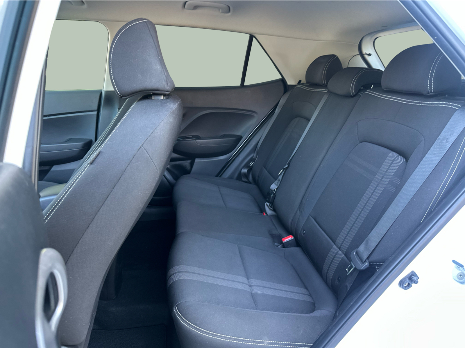 2021 Hyundai Venue - Image 13