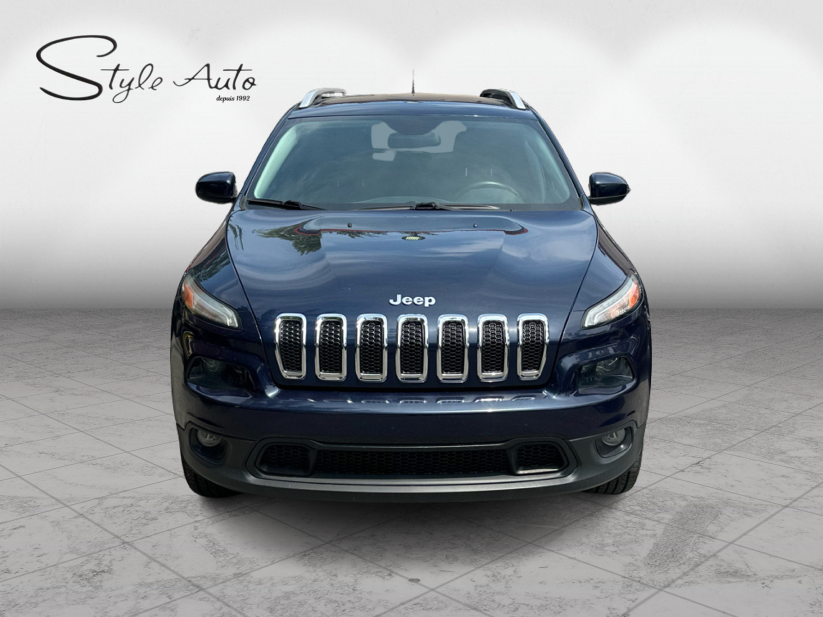 2015 Jeep Cherokee - Image 2