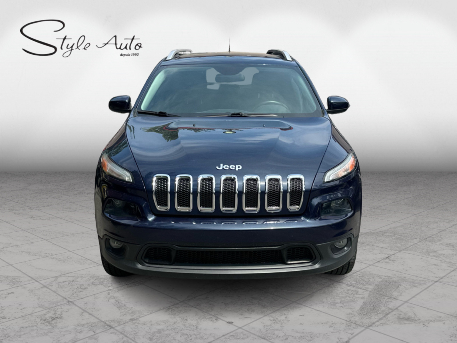 2015 Jeep Cherokee - Image 2