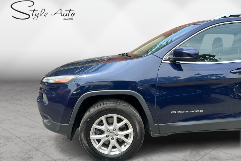 2015 Jeep Cherokee - Image 9