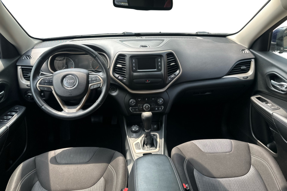 2015 Jeep Cherokee - Image 10