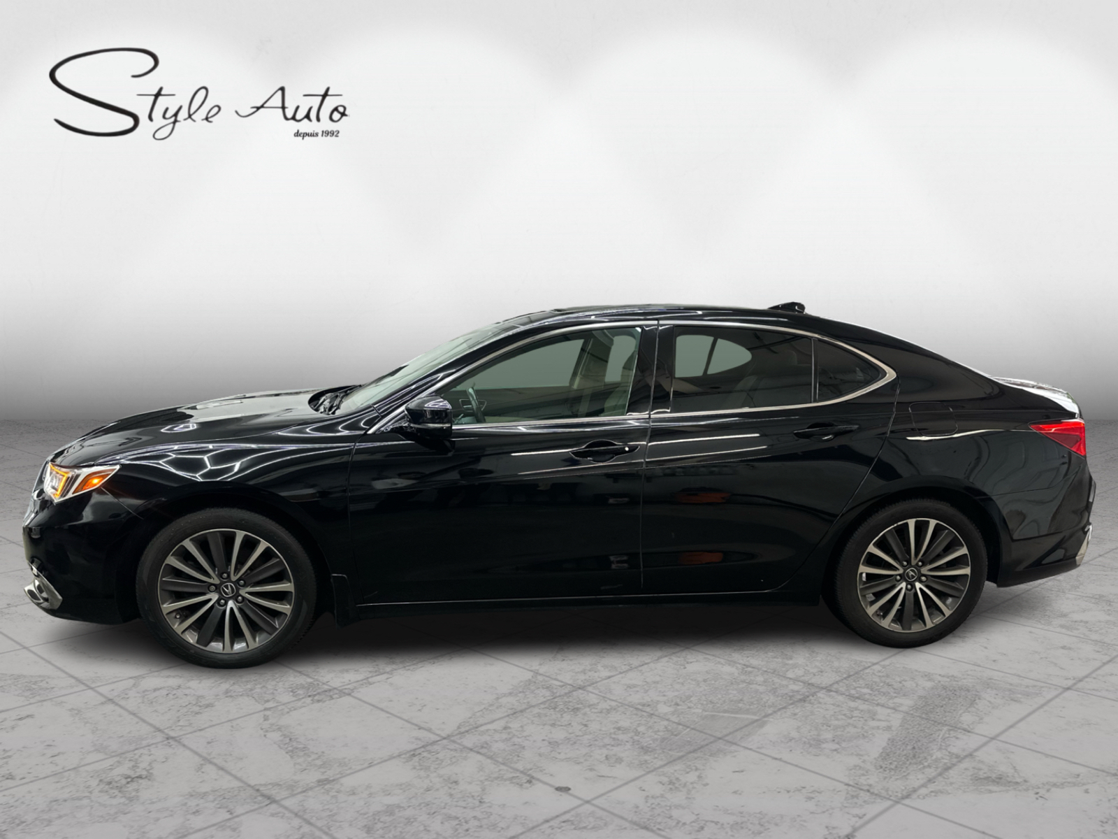 2018 Acura TLX - Image 3