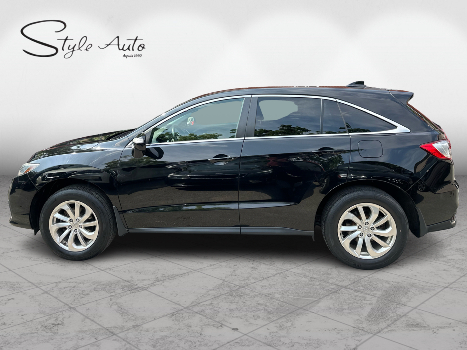 2018 Acura RDX - Image 3
