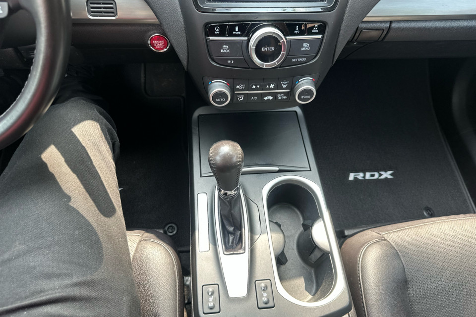 2018 Acura RDX - Image 15