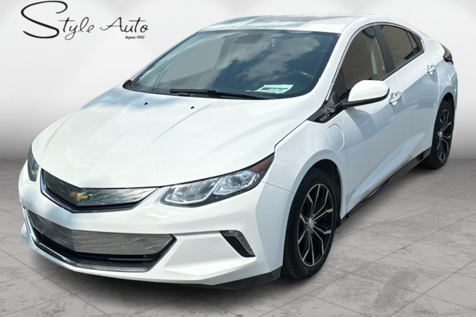 2018 Chevrolet Volt - Image 1
