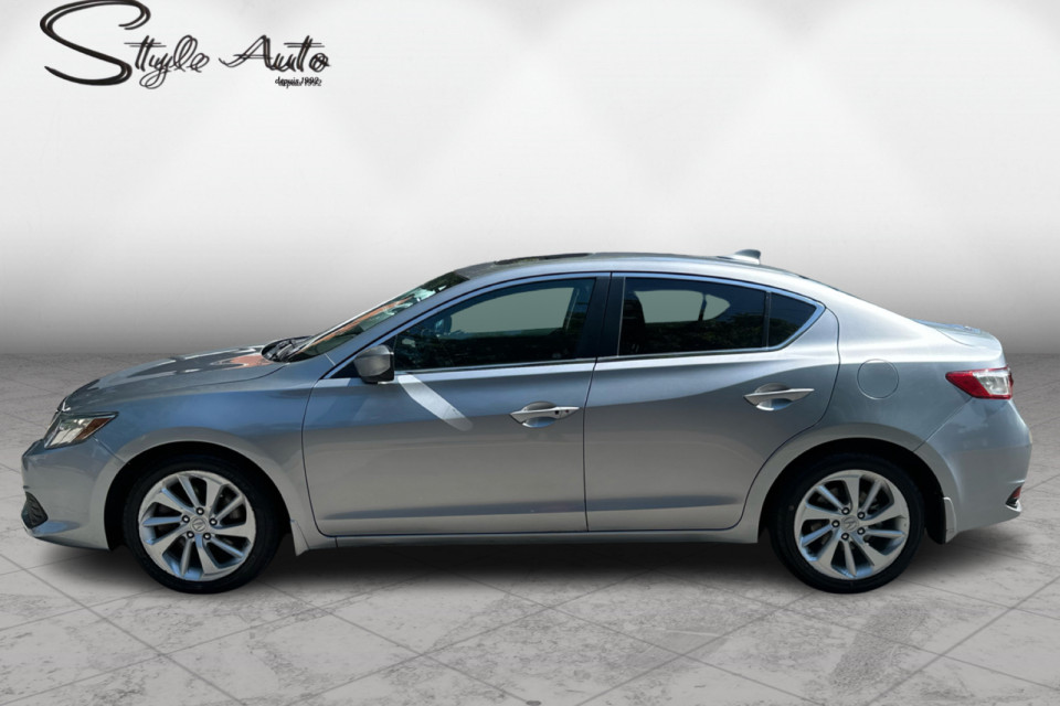 2017 Acura ILX - Image 3