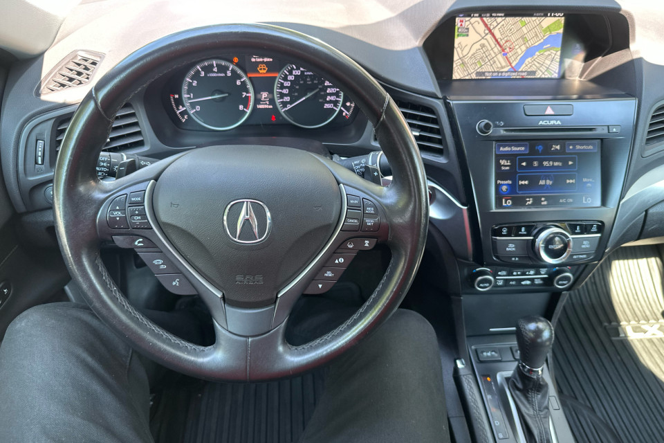 2017 Acura ILX - Image 18