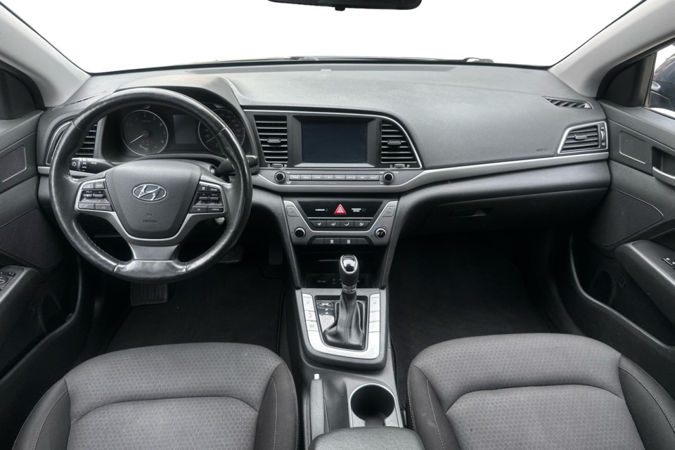 2018 Hyundai Elantra - Image 10