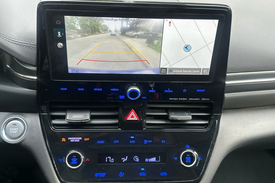 2020 Hyundai Ioniq Electric - Image 14