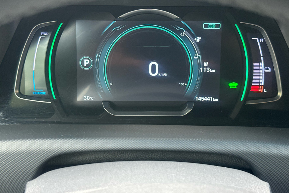 2020 Hyundai Ioniq Electric - Image 17