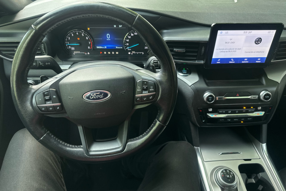 2020 Ford Explorer - Image 15