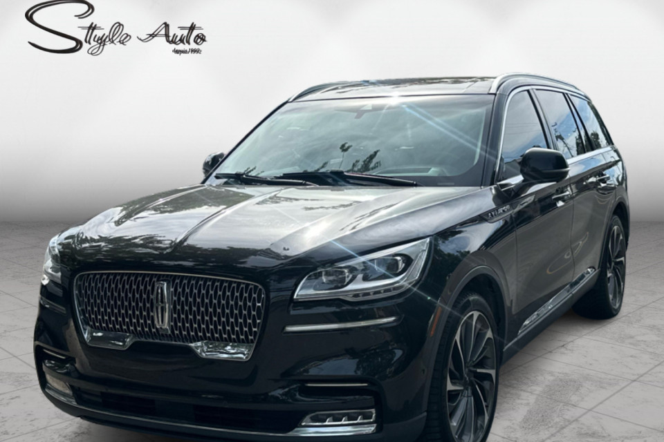 2020 Lincoln Aviator - Image 1