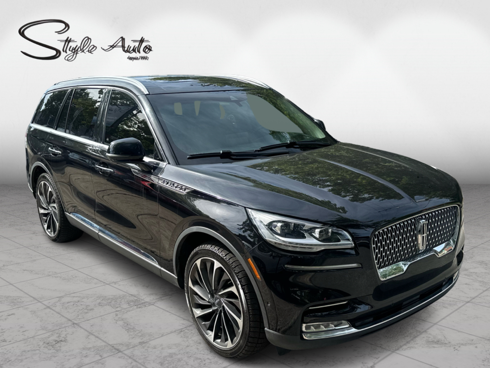 2020 Lincoln Aviator - Image 9