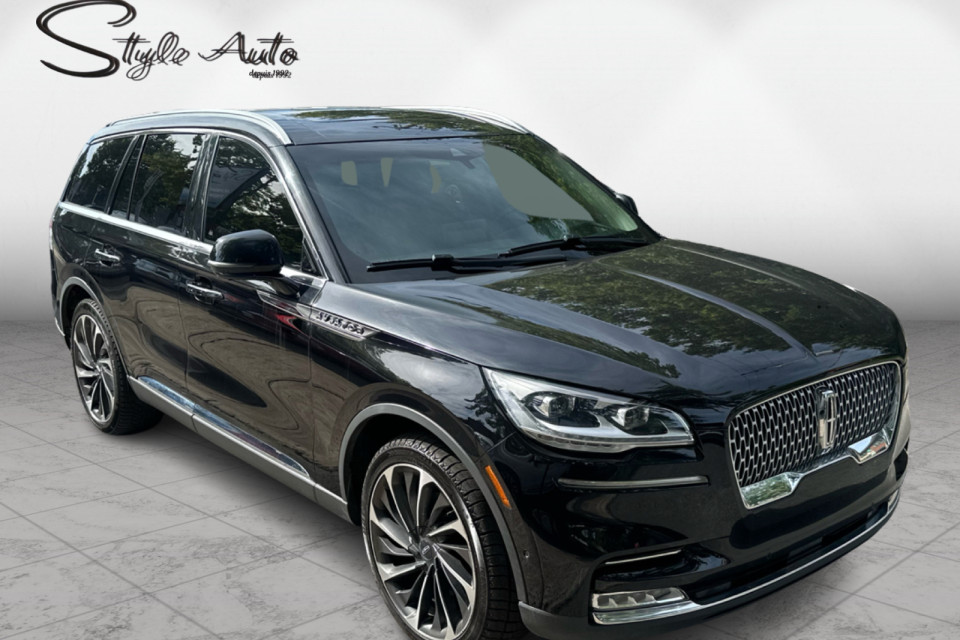 2020 Lincoln Aviator - Image 9