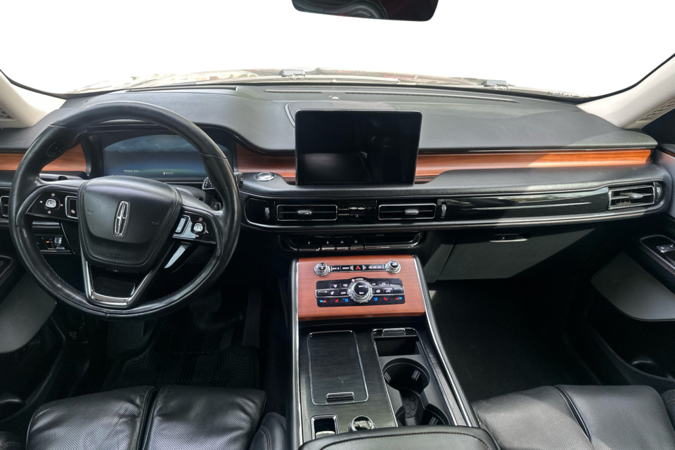 2020 Lincoln Aviator - Image 11