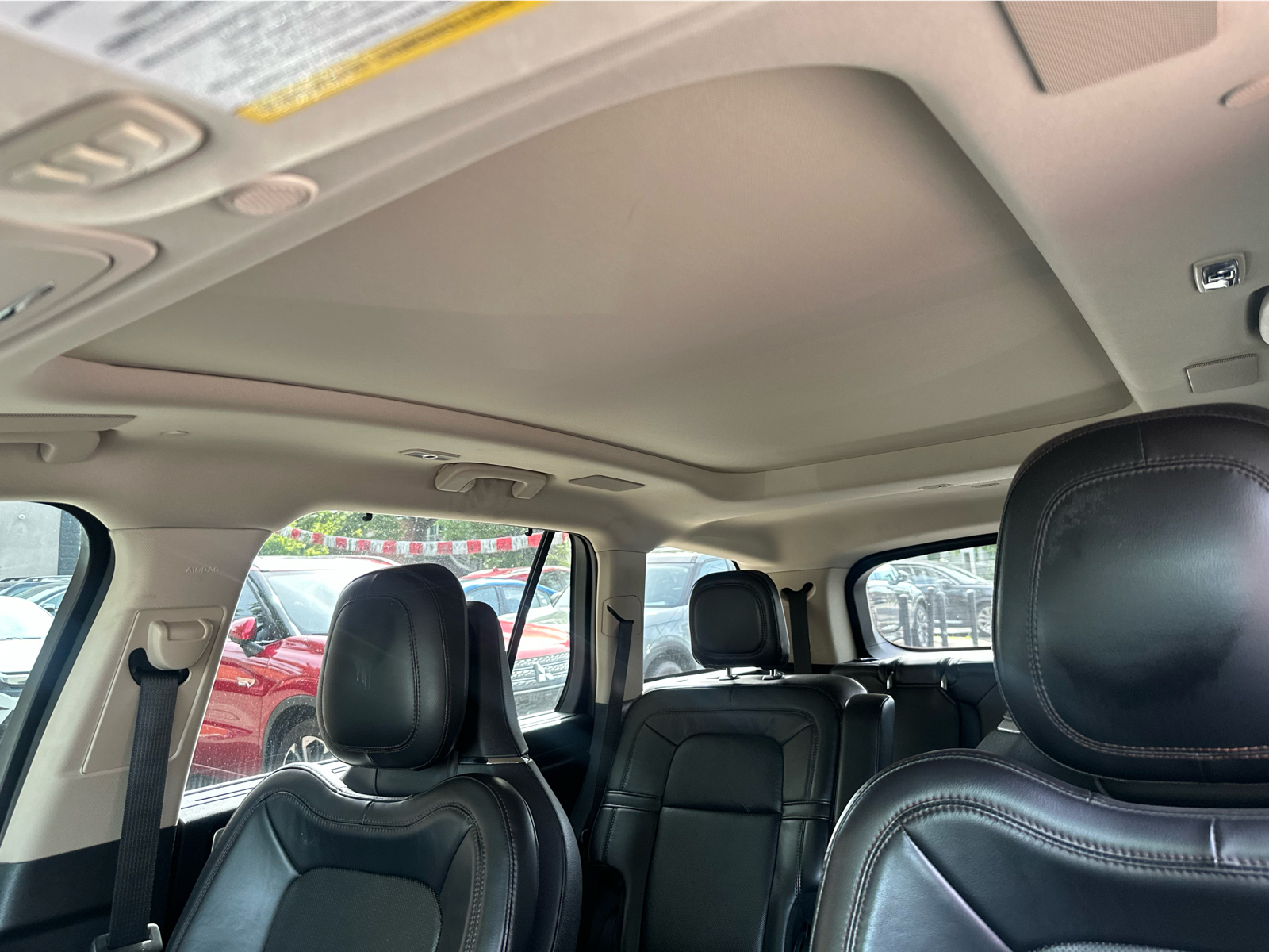 2020 Lincoln Aviator - Image 15