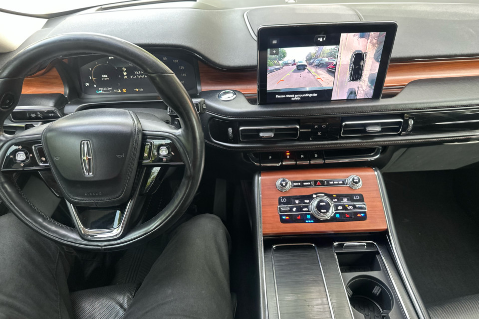 2020 Lincoln Aviator - Image 22