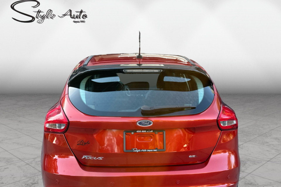 2018 Ford Focus - Image 5