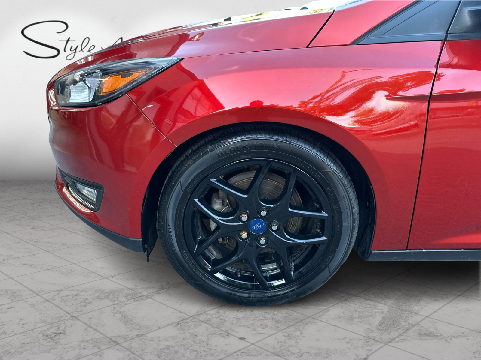 2018 Ford Focus - Image 9